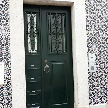 Madragoa Flat شقة *