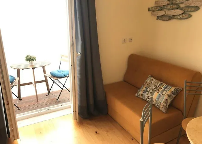 Διαμέρισμα Madragoa Flat *